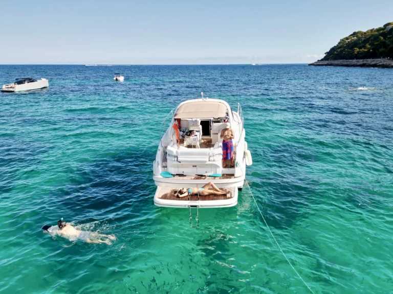 Yacht hire Monaco-Ville cheap Bavaria 400 Sport