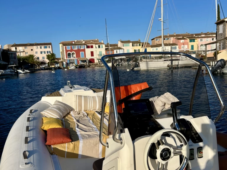 Hire RIB with or without skipper Capelli Port Cogolin