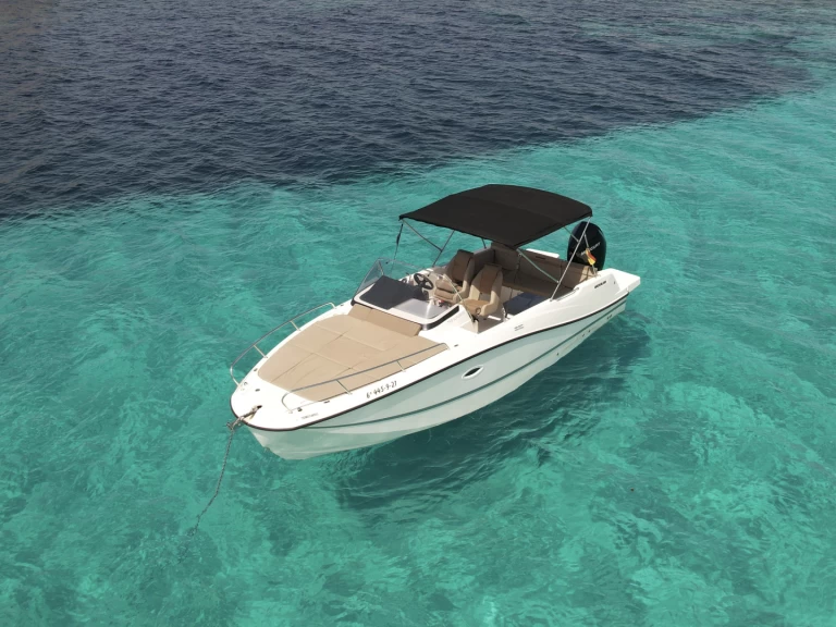 Yacht hire Cambrils cheap Activ 755 Sundeck