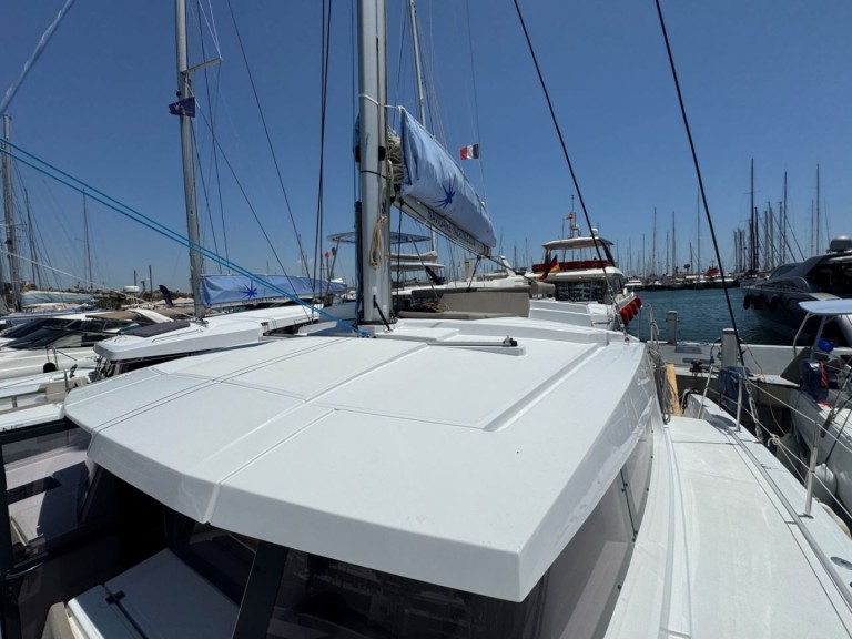 Yacht charter Palma de Mallorca - Bali Bali 4.2 on SamBoat