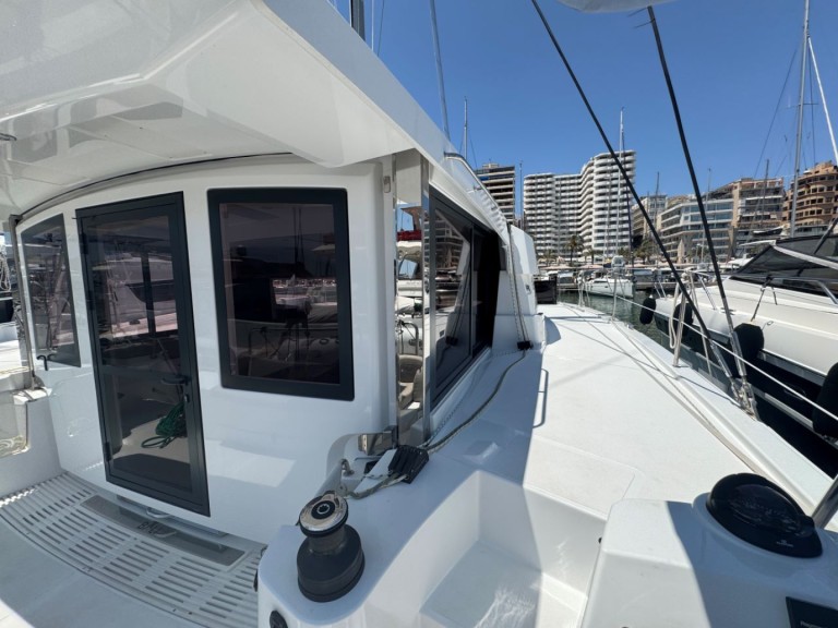 Hire a Bali Bali Catsmart Palma de Mallorca