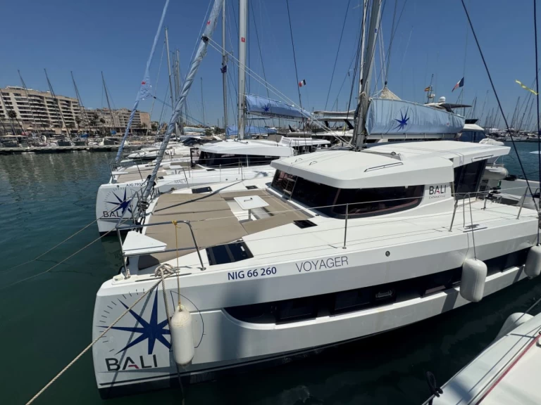 Hire a Bali Catamarans Bali Catsmart Palma de Mallorca