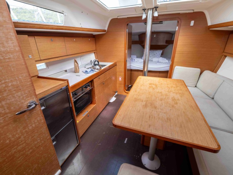 Hire Sailboat Dufour with a boat licence