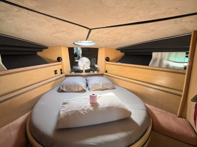 Motorboat to hire Cannes at the best price