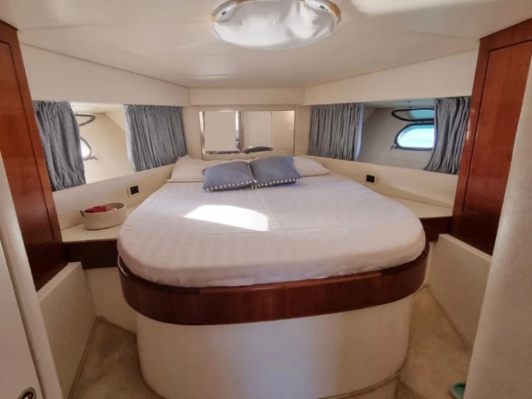 Motorboat to hire Portofino at the best price