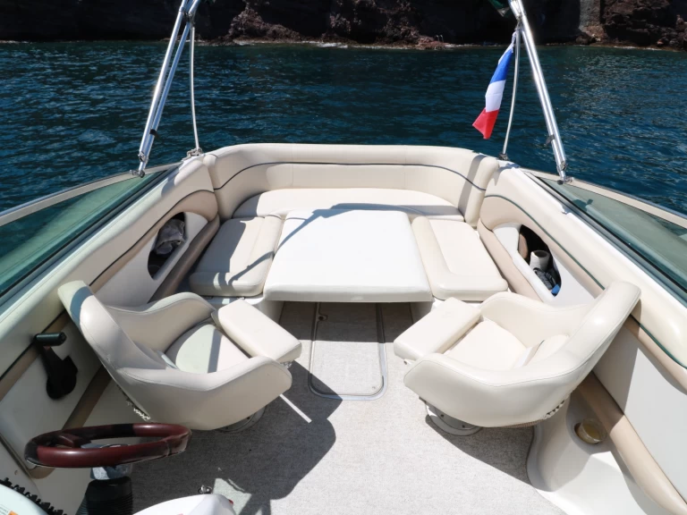 Motorboat to hire Mandelieu-la-Napoule at the best price
