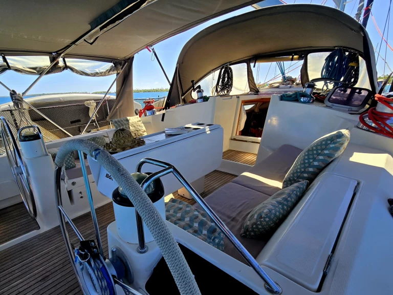 Hire a Jeanneau Sun Odyssey 45.2 Taiohae