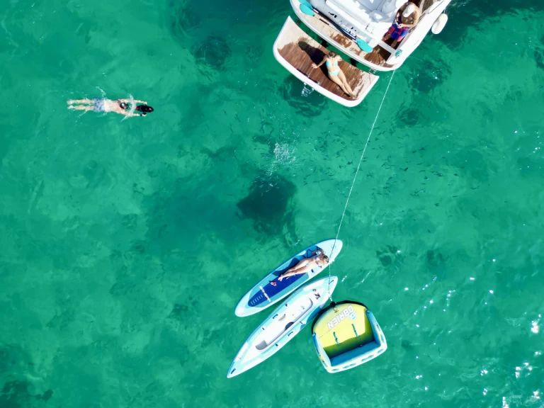 Hire Motorboat with or without skipper Bavaria Beaulieu-sur-Mer