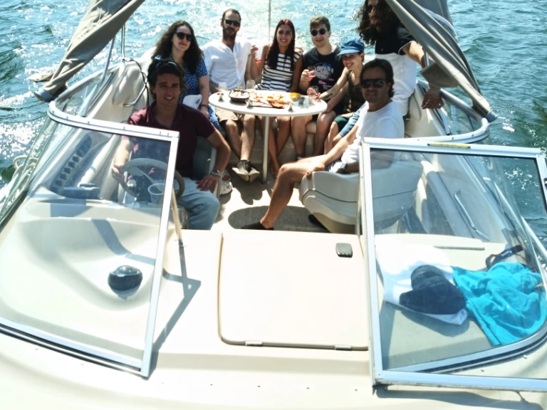 Yacht charter Porto - Maxum Maxum 2300 SC on SamBoat