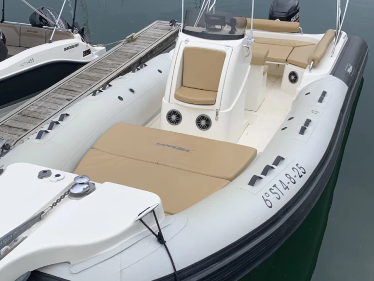 Yacht hire Santander cheap Tarpon 790 LX