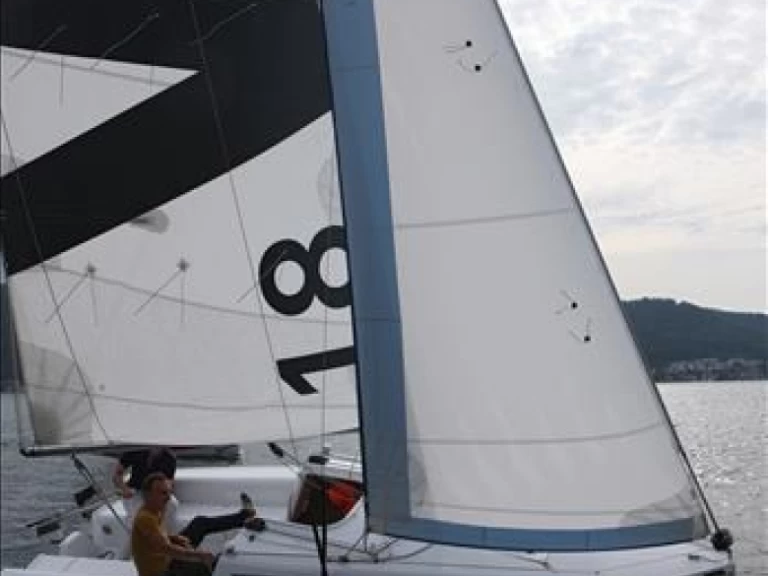 Varianta  18 charter bareboat or skippered in  Bodman-Ludwigshafen