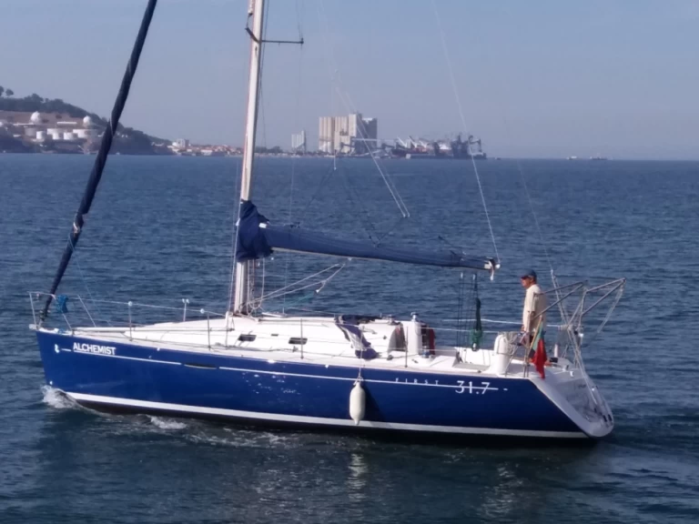 Sailboat to hire Lisbon at the best price