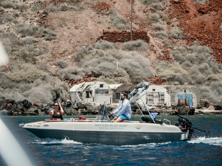 Yacht hire Vlychada cheap 1.F30elpt Ct 2. F4MI