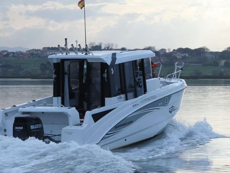 Charter a Bénéteau Barracuda 8 in Puerto Deportivo Marina de Santander on Samboat