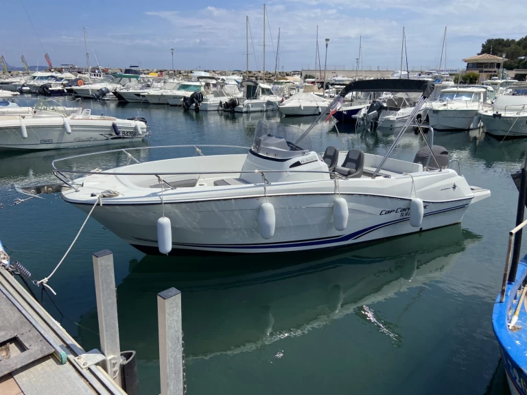 Hire Motorboat with or without skipper Jeanneau Saint-Aygulf