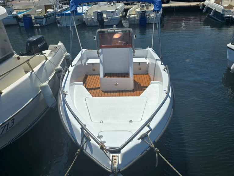 Yacht charter Le Pradet - T.a mare monella 505 on SamBoat