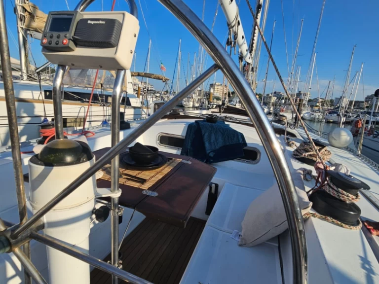 Morgante 45 Morgante 45 charter bareboat or skippered in  Cattolica