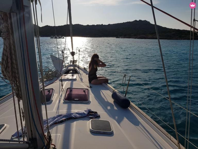 Charter a ENG Oceanis 383 in Ibiza Town on Samboat