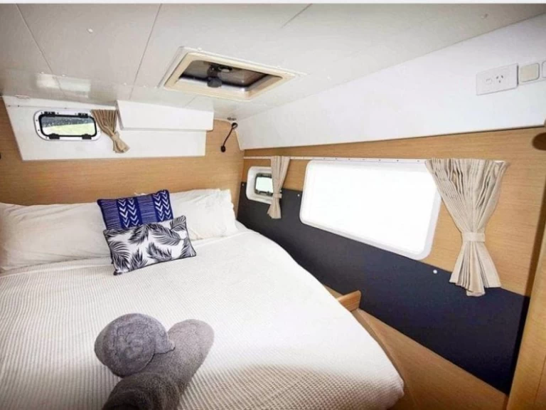 Hire Catamaran with or without skipper Lagoon Sant Antoni de Portmany