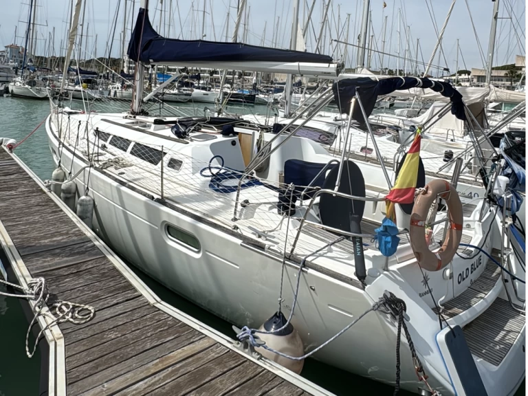 Yacht charter El Puerto de Santa María - Jeanneau Sun Odyssey 42i on SamBoat