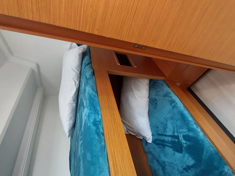 Charter a Hanse Hanse 460 - 4 cabine - 2 bagni - 8 posti letto in Castiglioncello on Samboat