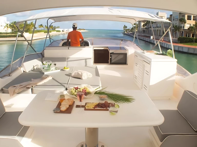 Yacht charter La Romana - Custom Made custom on SamBoat