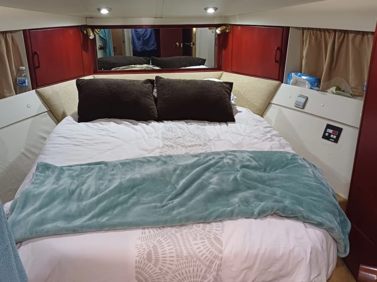 Luxury Yacht hire in Mar de Cristal - Princess Princess 398