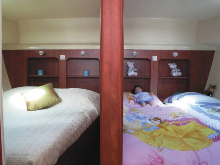 Hire a Estivale Quattro B Carrick on Shannon