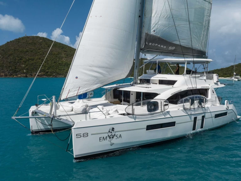 Luxury Yacht hire in British Virgin Islands (BVI) - Leopard EMYSA