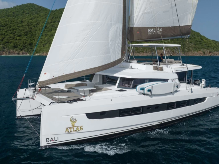 Hire Luxury Yacht with or without skipper Bali British Virgin Islands (BVI)