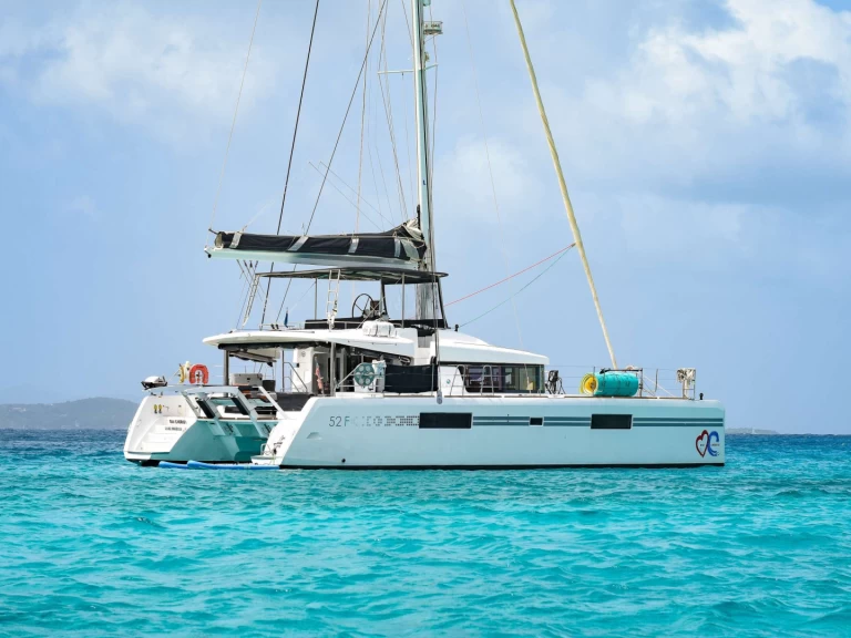 Charter a Lagoon OUI CHERIE  in British Virgin Islands (BVI) on Samboat
