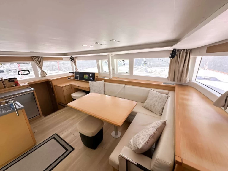 Yacht hire British Virgin Islands (BVI) cheap NEON MOON