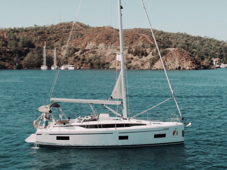 Hire Sailboat with or without skipper Bavaria Fethiye