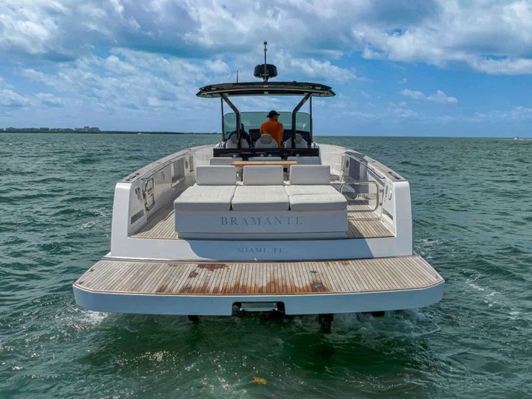 Yacht hire State of Florida cheap BRAMANTE