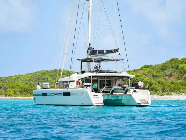 Yacht hire British Virgin Islands (BVI) cheap OUI CHERIE 