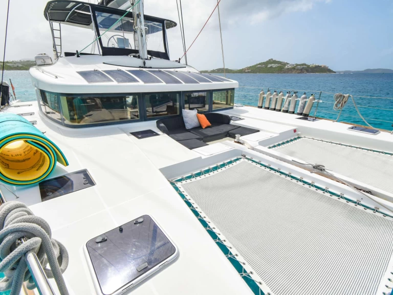 Luxury Yacht hire in British Virgin Islands (BVI) - Lagoon OUI CHERIE 