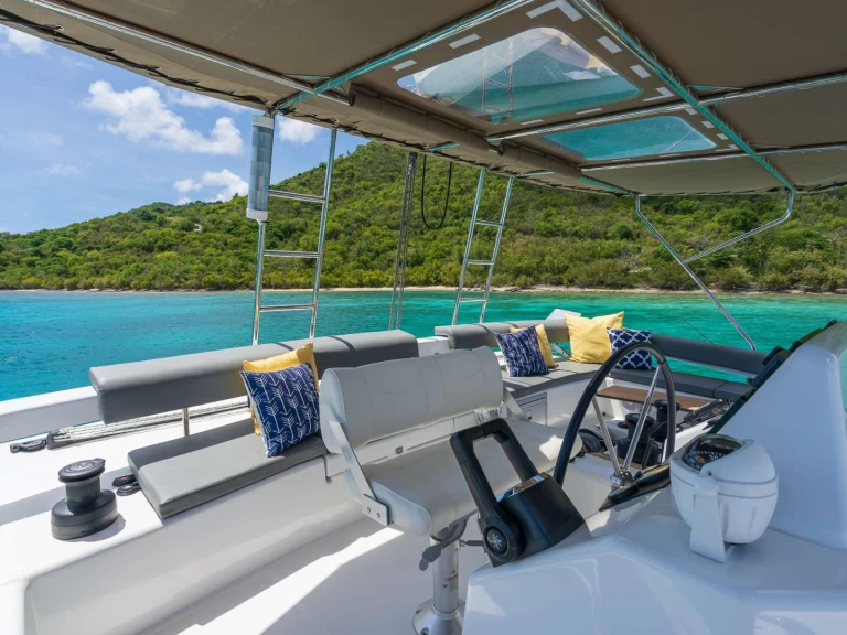 Luxury Yacht hire in British Virgin Islands (BVI) - Dufour WALK'N ON SUNSHINE