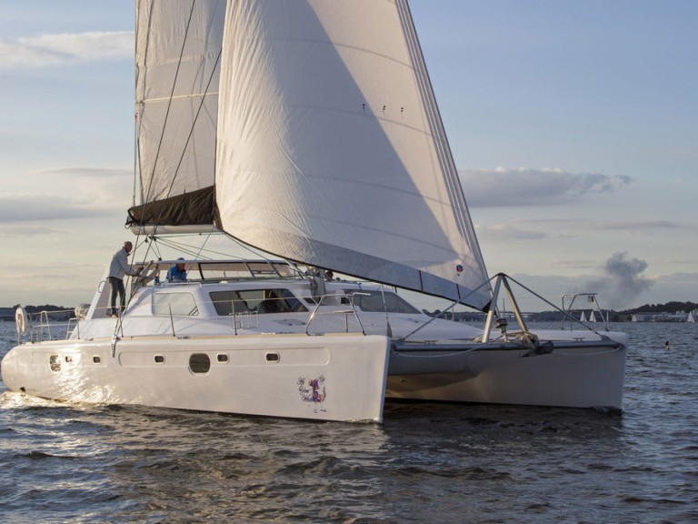 Catamaran to hire Parish of Saint George at the best price