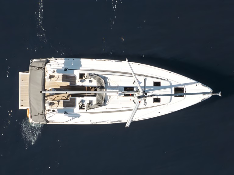 Yacht hire Fethiye cheap Bavaria C38