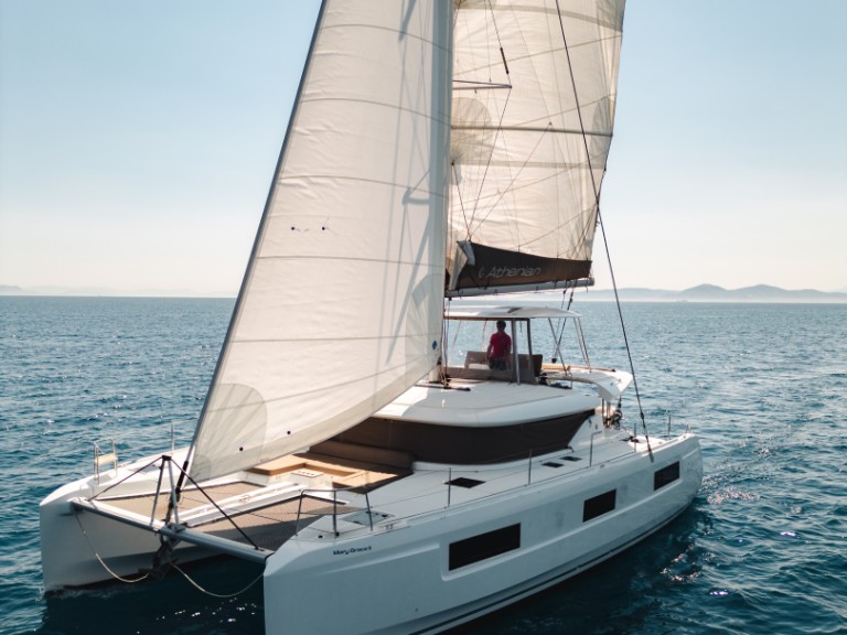 Catamaran to hire Alimos at the best price