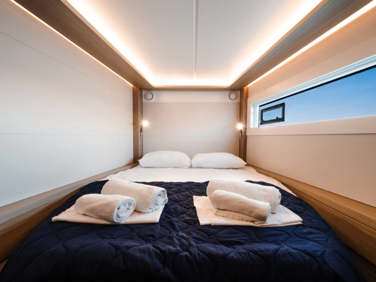 Yacht charter Alimos - Lagoon Lagoon 46 on SamBoat