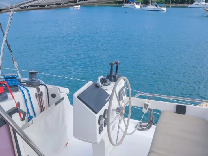 Catamaran to hire Parish of Saint George at the best price