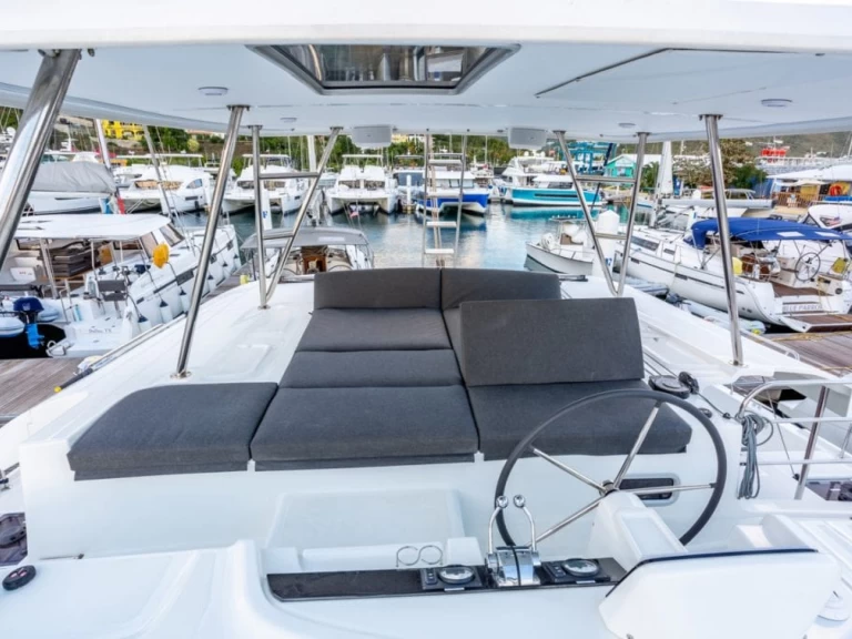 Hire a Lagoon Lagoon 46 Parish of Saint George