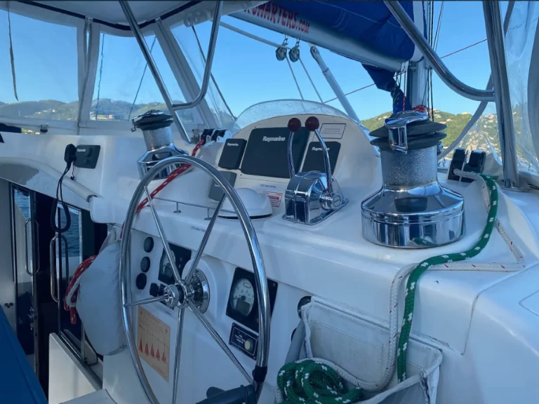 Catamaran to hire Parish of Saint George at the best price