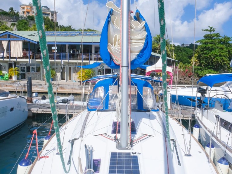 Hire Sailboat with or without skipper Jeanneau Parish of Saint George