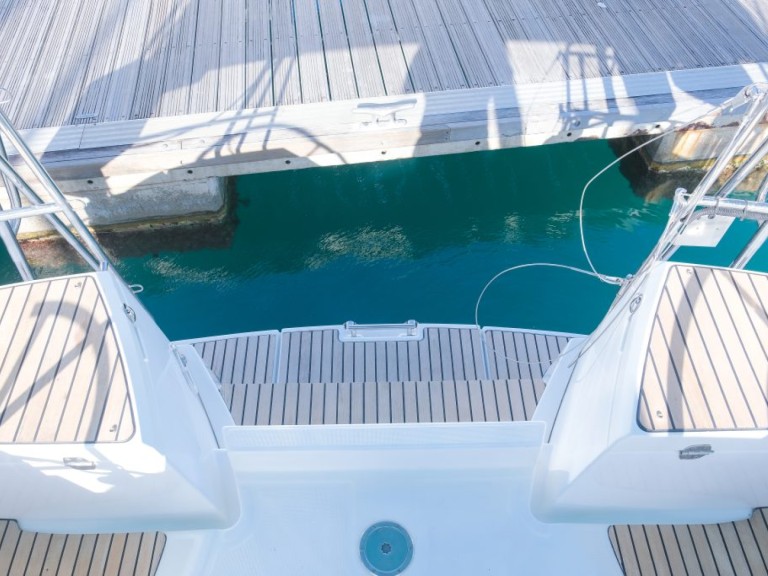 Hire a Jeanneau Sun Odyssey 44 Ds Parish of Saint George