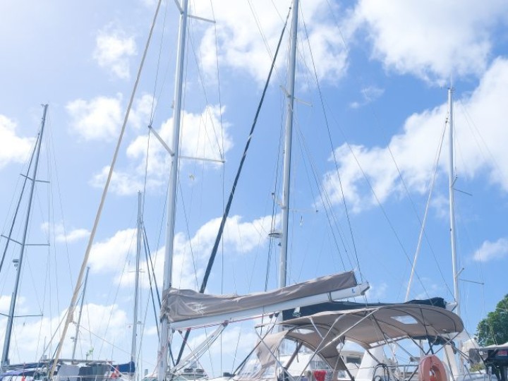 Hire Sailboat with or without skipper Jeanneau Parish of Saint George