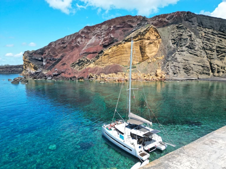 Hire Catamaran Bali with a boat licence