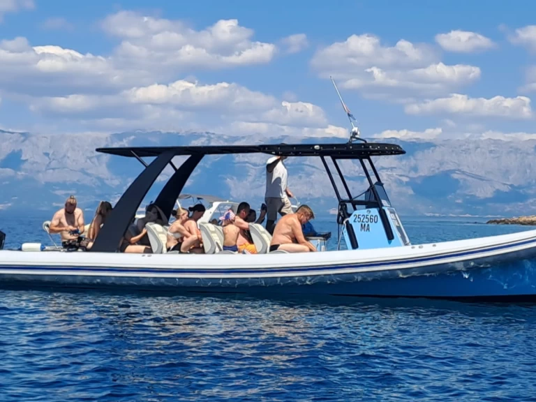 Hire a Colnago Colnago 33 Makarska