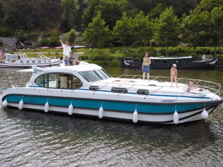 Canal boat to hire Shannonbridge at the best price